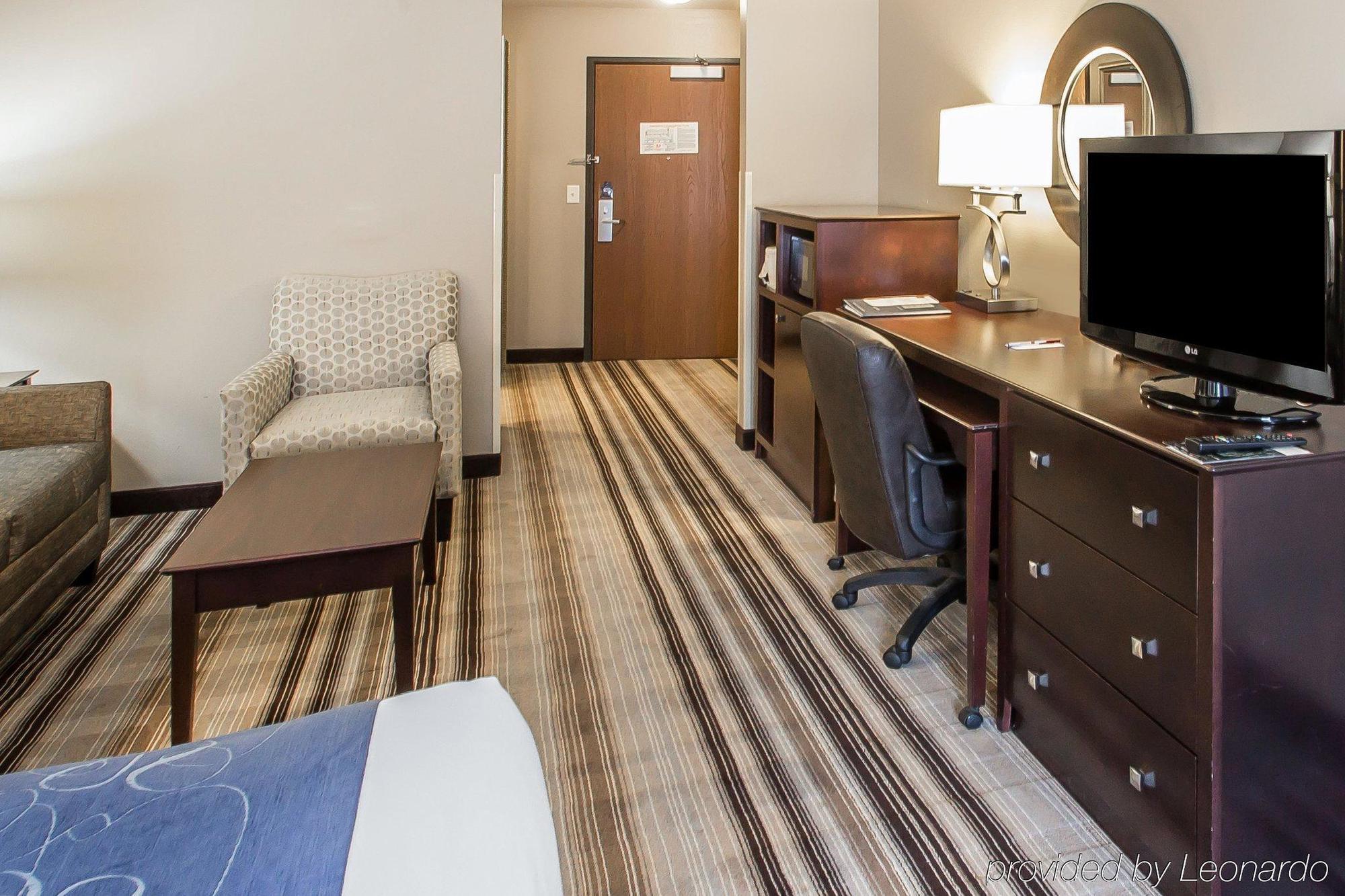 Comfort Suites Hudson I-94 Екстер'єр фото